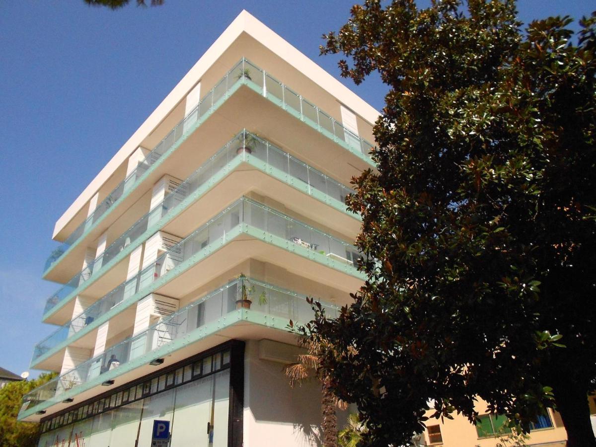 Apartment In Lignano 21656
